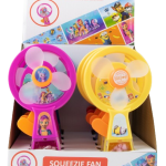 Wiatraczek Squeezie Fan Z Cukierkami Mix Psi Patrol Minionki My Little Pony Karton 10 x 5g