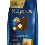Czekoladowe nadziewane praliny Blue Moon z orzechem laskowym 152g