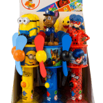 Super Wiatraczek Cool Fan Z Cukierkami Mix Psi Patrol Miraculum Baby Shark Minionki Karton 12 x 6g