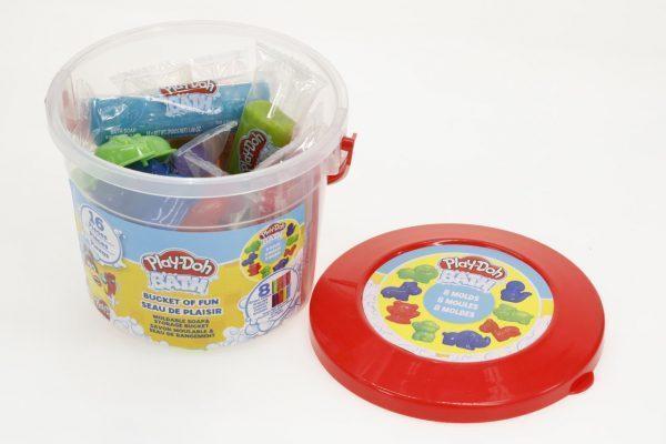 Play-Doh wiaderko z glinkowymi mydełkami i akcesoriami "Bucket of Fun"